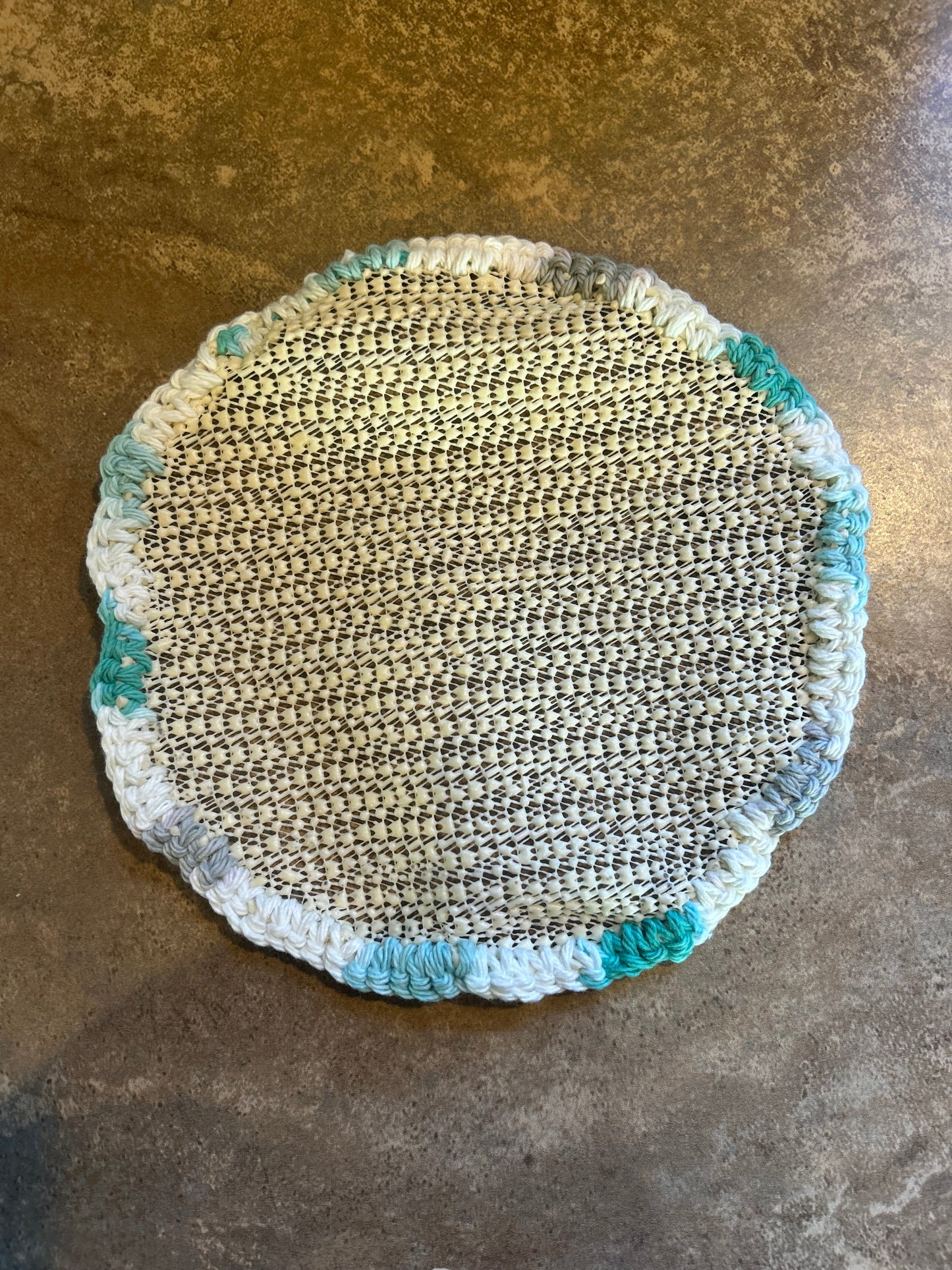 Jar openers with knit edging