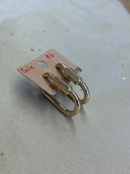 Gold style ear rings