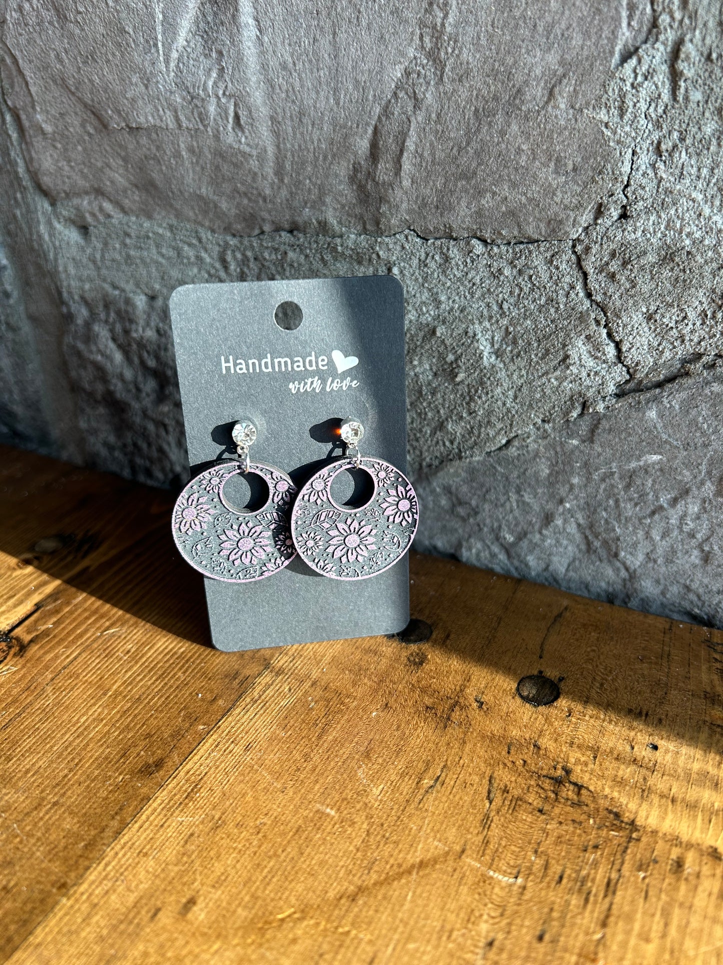 Complete floral hoop earring