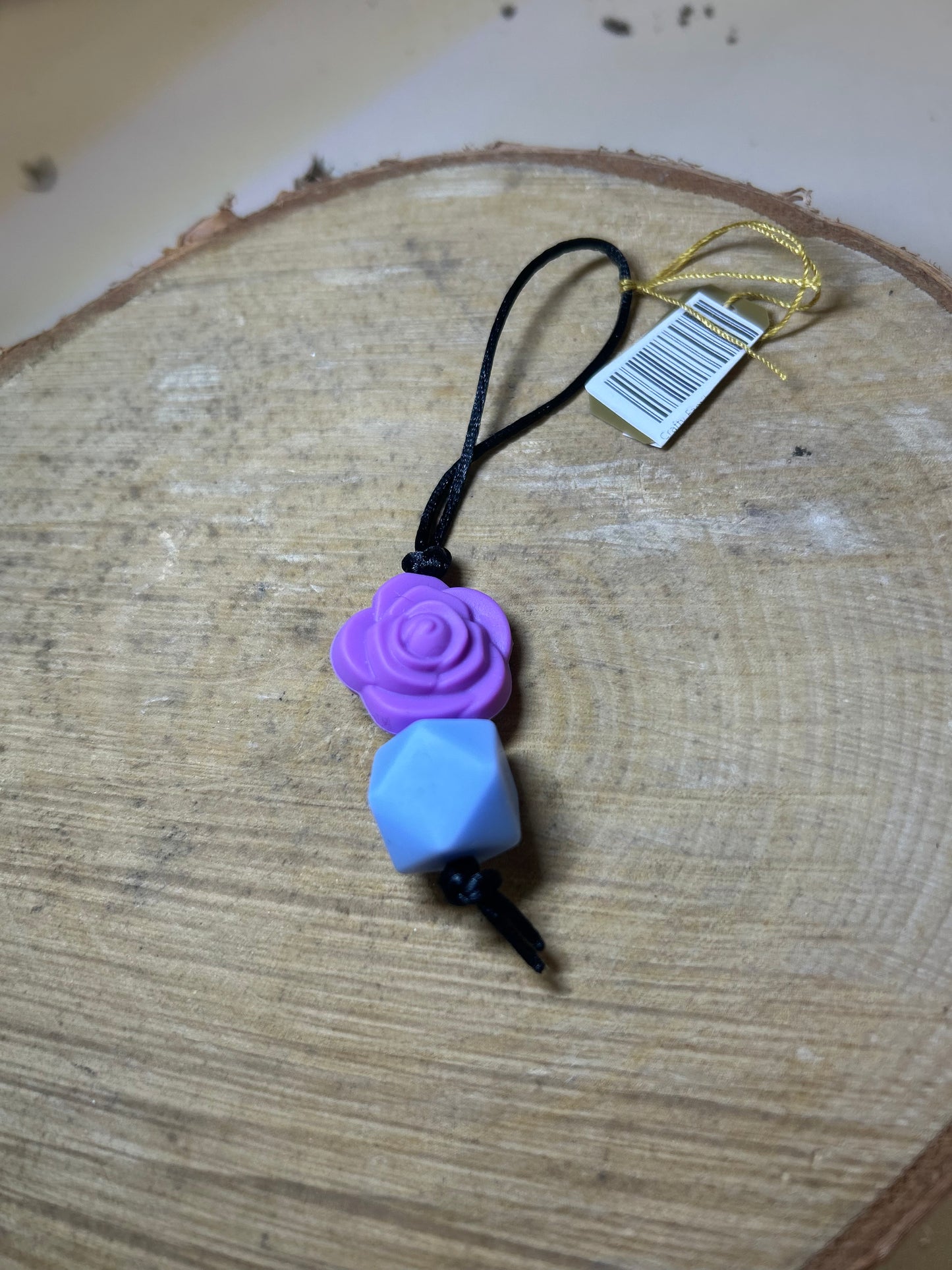 Silicone beaded zipper pulls