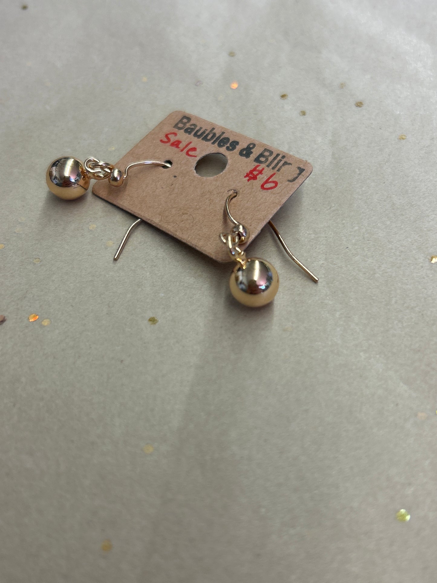 Gold style ear rings