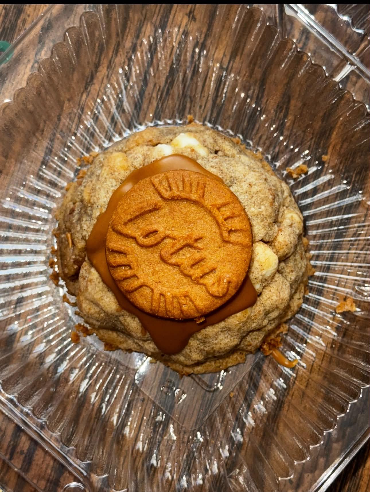 Stuffed Biscoff Cookie
