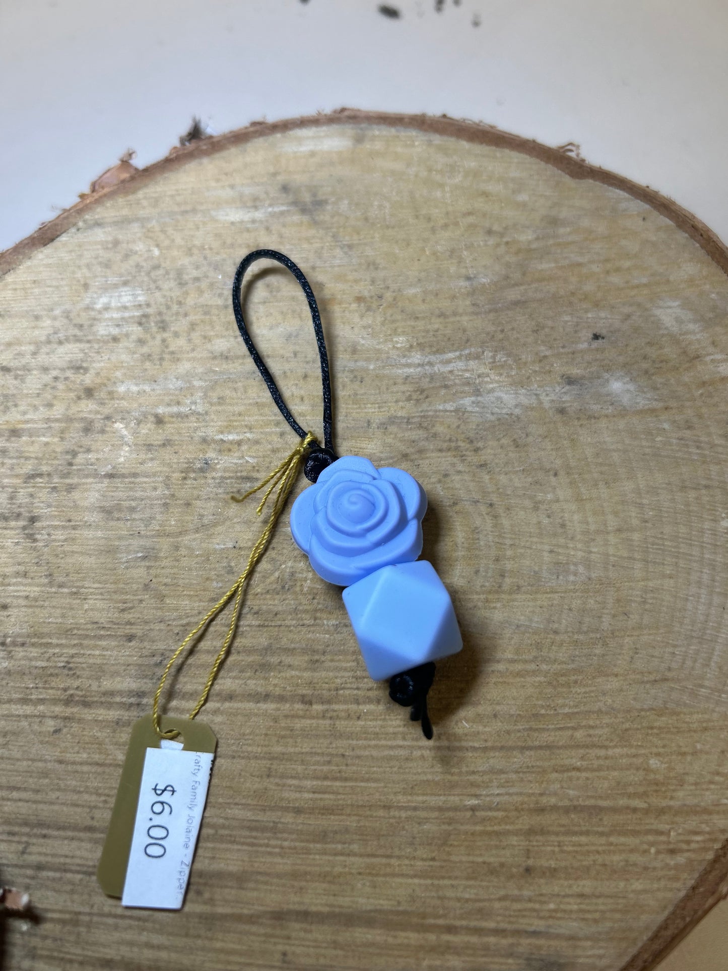 Silicone beaded zipper pulls
